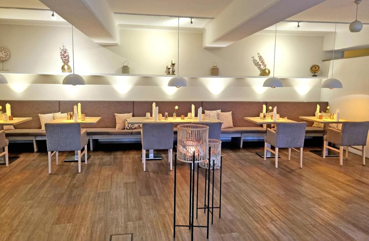Lindenhof 1887 - Hotel & Restaurant Lunden エクステリア 写真